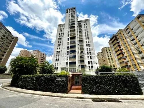Apartamento En Venta Santa Paula Con Vista Panoramica Al Avila 26-19166 Xiolimar Lozano
