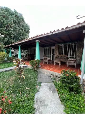 Casa En Venta Ciudad Alianza. Guacara. Amplia Y Confortable Casa Con Excelente Ubicación (mer)