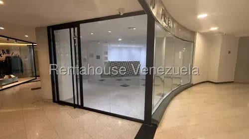Jv Alquila Local De 40m² En Excelente Torre Y Zona Comercial. 26-3562 Abr29