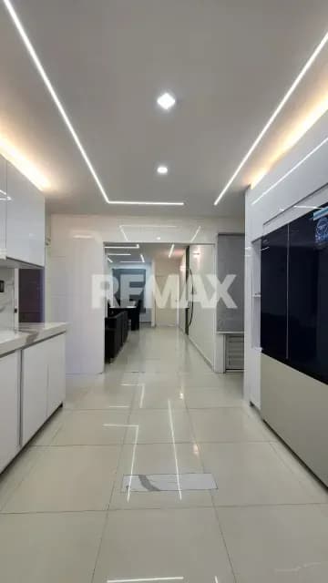 SE VENDE CASA EN URB. TERRAZAS DEL NORTE, SECTOR TIPURO.