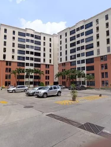Alquiler Apartamento En Avenida Fuerzas Aéreas/nuevo Bosque Alto/maracay/avma02