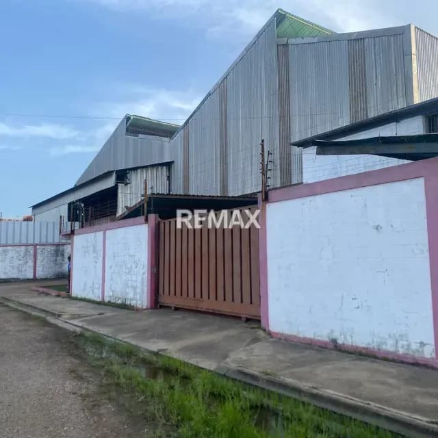 Se Vende Empresa Metalmecanica en Azoategui con todos sus activos Zona industrial Los Montones,Barcelona