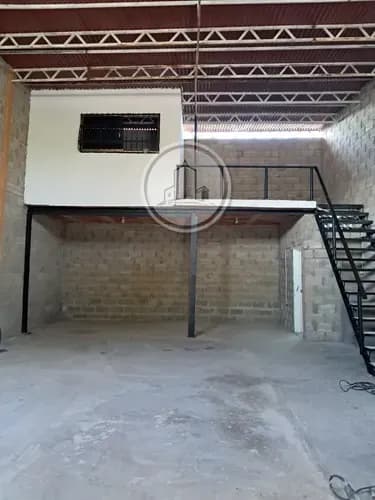 Galpón A Estrenar En Alquiler A Una Cuadra De La Av. Aragua 127mts2 Luz Trifásica. 002jsc