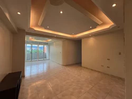 Apartamento En Venta Res. Ramada Urb. Los Mangos, Valencia