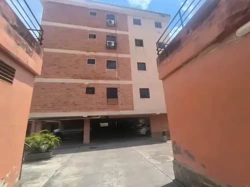Cod: Mg 14 Apartamento En Venta Res. Laredo, Tocuyito, Estados Carabobo