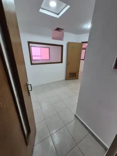 Marisela Correa Alquila Oficina En La Torre Seguros Los Andes, Valencia, Carabobo