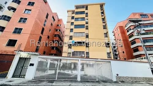 Maracay Maracay Venta De Amplio Apartamento Gbf 26-13483