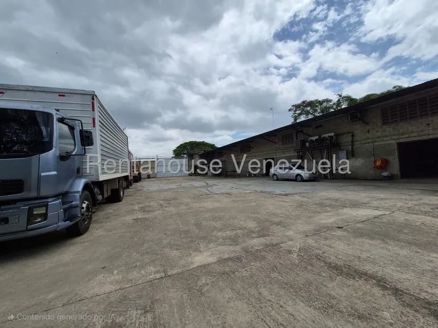 Comercial (Galpon - Deposito) en Venta en Los Naranjos, Aragua