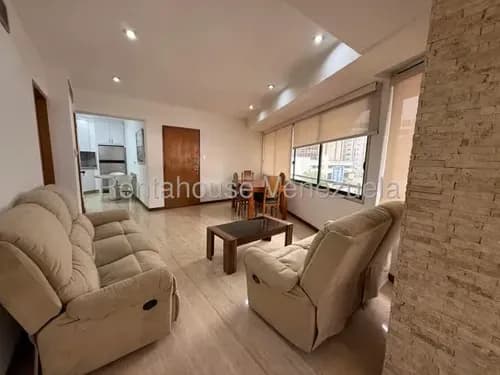Exclusivo Apto Amoblado De 68m2 A Pasos De La Av. Francisco De Miranda Amoblado. 26-21319 Js