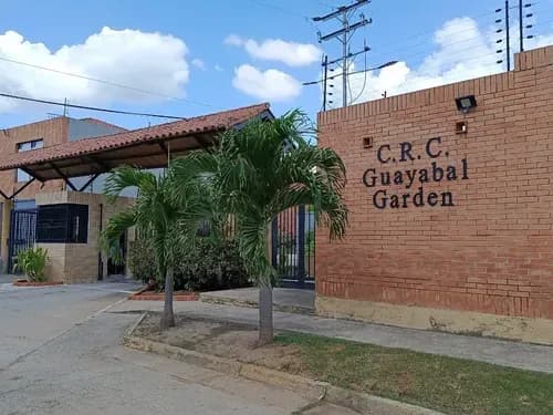 Townhouse En Venta Amoblado En Naguanagua, Conjunto Guayabal Garden. Carabobo.