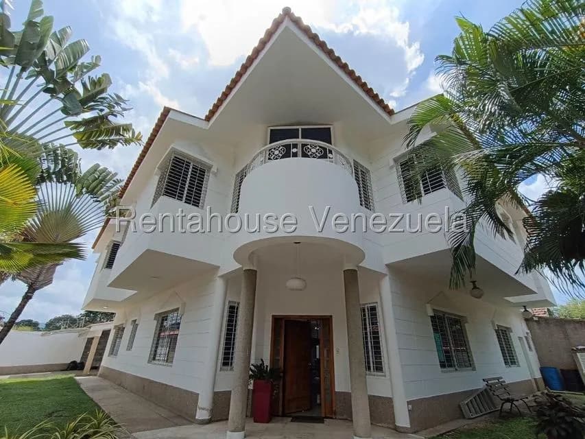 Casa (Duplex) en Venta en La Viña, Carabobo