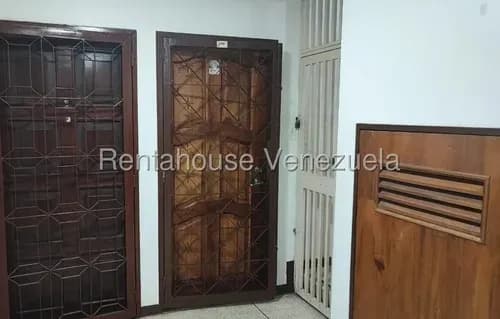 Venta De Apartamento En Altagracia. Lgb
