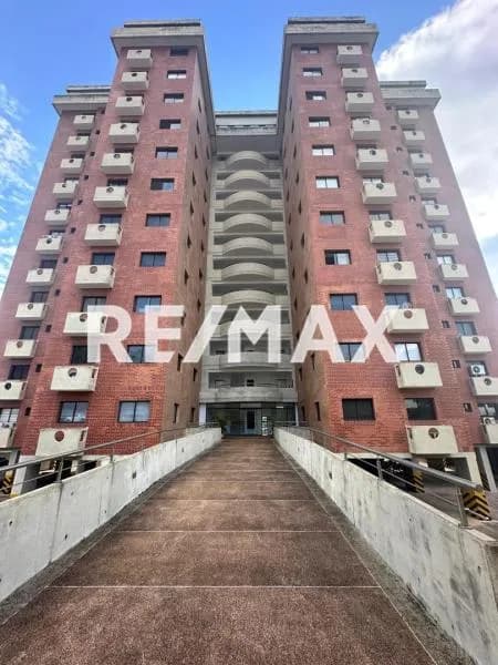 SE VENDE APARTAMENTO EN RESIDENCIAS PARAMILLO SUITE