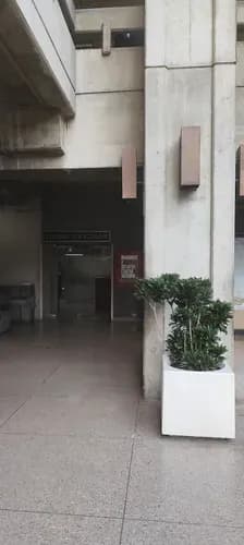 Alquiler De Oficina En Centro Comercial Uslar