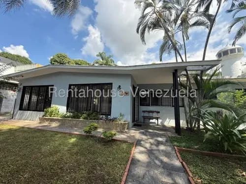 Casa En Venta En La Floresta
