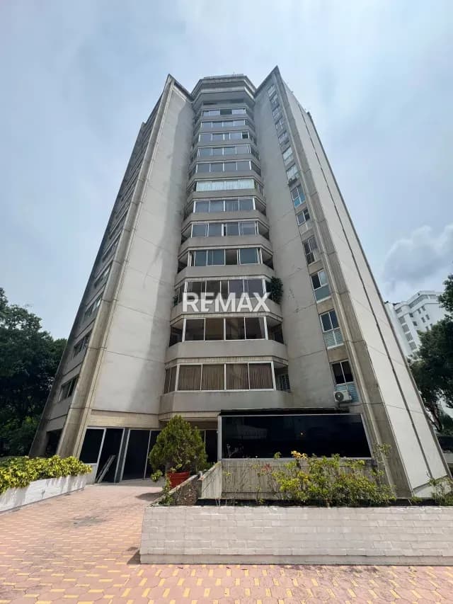 Exclusivo Apartamento Amoblado en Alquiler | Altamira. Municipio Chacao 26-61