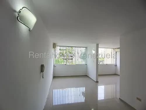 # 26-12103 Apartamento En Alquiler En Los Cardones, Barquisimeto,lara Gm ??