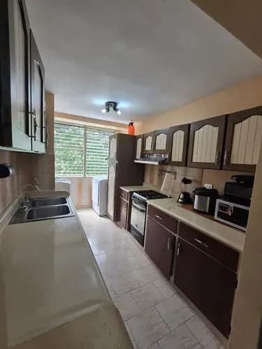 Apartamento En Venta, Urb. El Naranjal Naguanagua// Pedro López