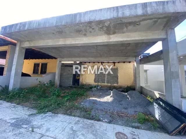 En Venta TownHouse Urb. Plaza Dorada