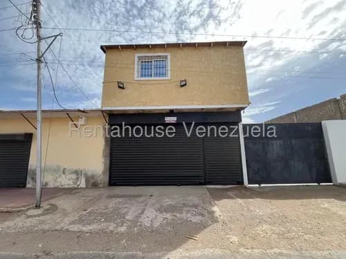 Galpon Comercial En Venta En Puerta Maraven, Cerca De La Av. Ollarvides #26-19465