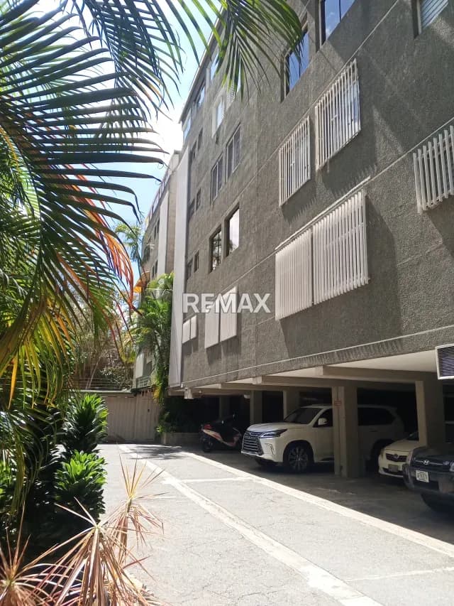 Amplio y amoblado apartamento en Alquiler en Terrazas de Santa Ines