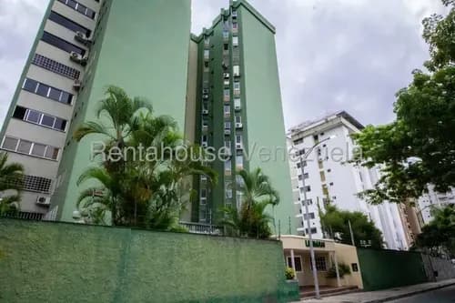 Ma - Apartamento En Venta En Santa Paula, Remodelado - 26-19770