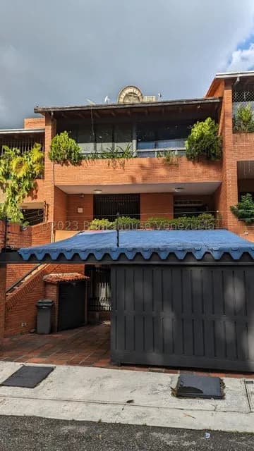 Casa (Multipes Niveles) en Venta en Miranda, Distrito Metropolitano
