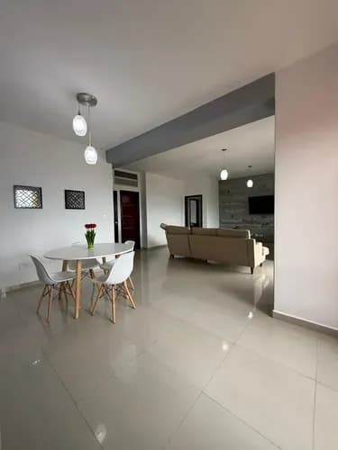Alquiler Lujoso Apartamento De Gran Formato Con Planta 100% Y Ascensor Privado Residencias Capri Palace, La Trigaleña Hc-ind
