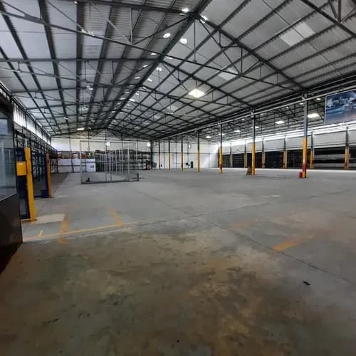 En Venta Galpon - Zona Industrial Guacara, Edo Carabobo (o.r)
