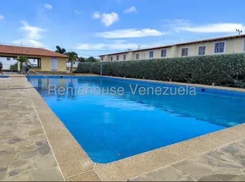 Lindo Th. En Municipio Maneiro. Zona De Revaloración En La Isla De Margarita. Mari