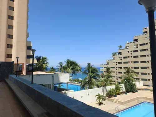 Apartamento En Venta Urb. Playa Grande La Guaira Con Vista Al Mar Pf-ny