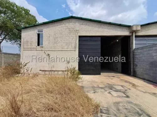 M&m Alquilan Galpon De 504m2; Totalmente Operativo; Ubicado En Zona Estrategica De Cabudare: 26-14058 Lara