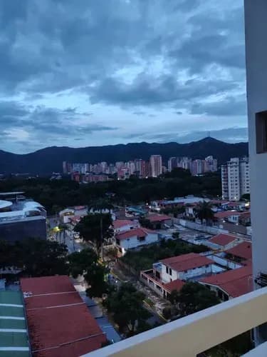 Apartamento San Jose De Tarbes 4 Habitaciones 2 Baños Gas Directo Taque De Agua Luz 220v Listo Para Habilitar Ecxelente Ubicación 113mtrs Piso 8 Cocina En Obra Blanca 1 Puesto De Estacion