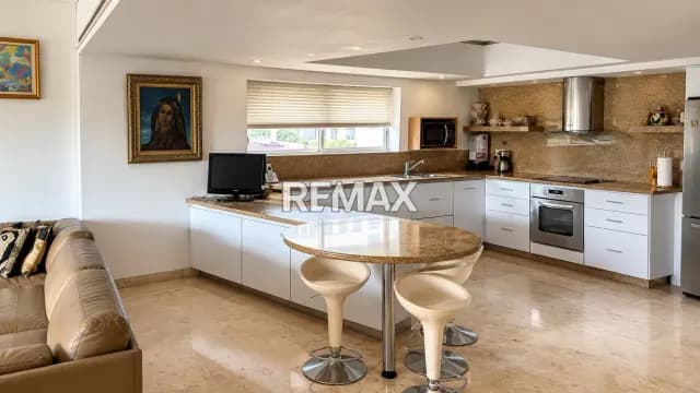 Apartamento en alquiler ideal para ejecutivo en La Florida, Caracas