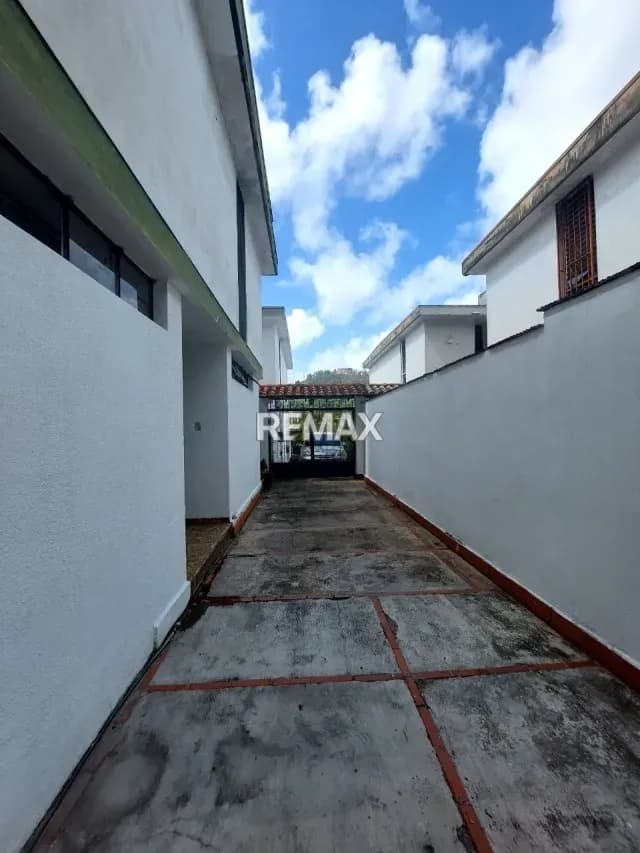 QUINTA 178.62 MTS EN LA TRINIDAD - VENTA