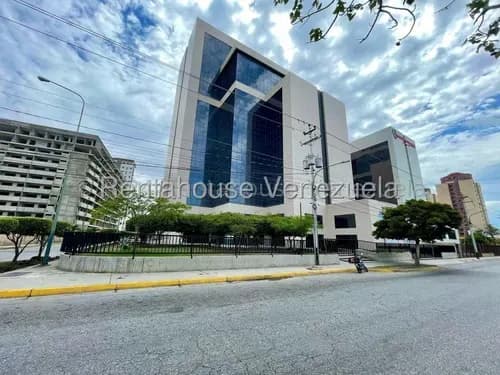 Dennymar, Vende Espectacular Oficina En Pleno Este De Barquisimeto, Con Mas De 100m2, En Ora Gris Para Remodelar Al Gusto! B6a19024.