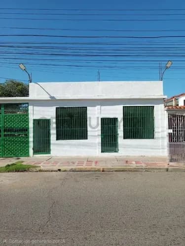 Se Alquila Local Comercial En Barcelona, Boyaca Ii Avenida Raul Leoni.