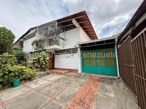 Casa En Venta, Ubicado En Mls 26-20807 Zm.