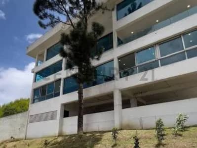En Venta Apartamento de Lujo en Urb. La Lagunita | Cerca del Colegio Claret