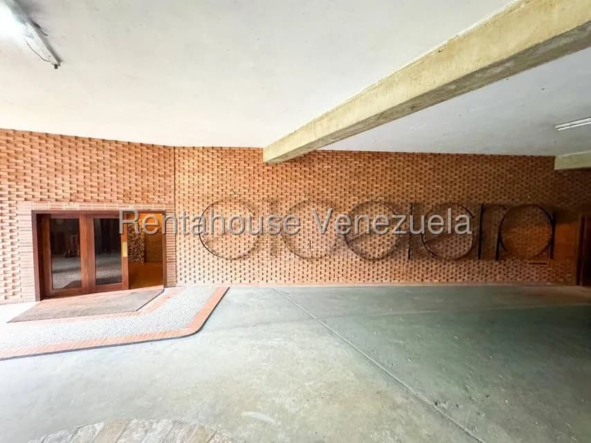 Comercial (Galpon - Deposito) en Venta en Colinas de Bello Monte, Distrito Metropolitano
