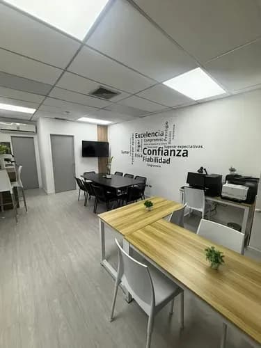 Venta De Oficina En Macaracuay- Chr.