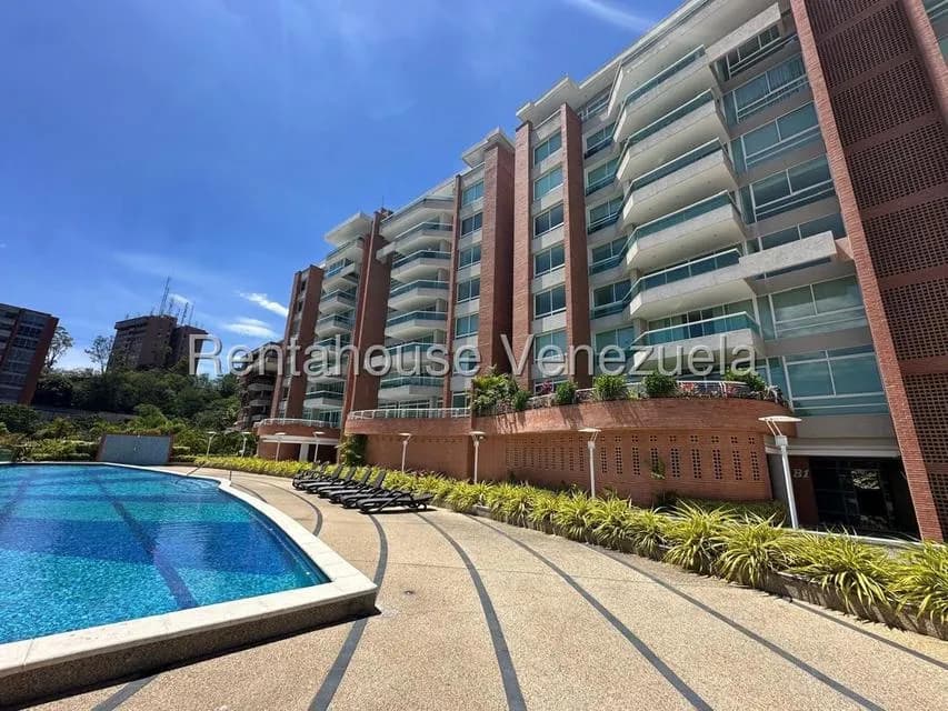 Apartamento (1 Nivel) en Alquiler en Mirador de Los Campitos I, Distrito Metropolitano