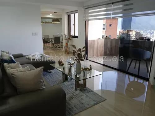 Cur Apartamento En Alquiler En Colinas De Valle Arriba 26-19965 Yg