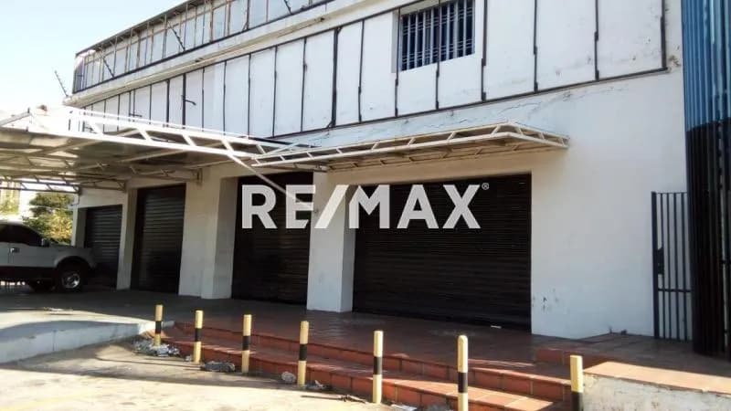 GALPON EN VENTA VIA PRINCIPAL AV GOAJIRA
