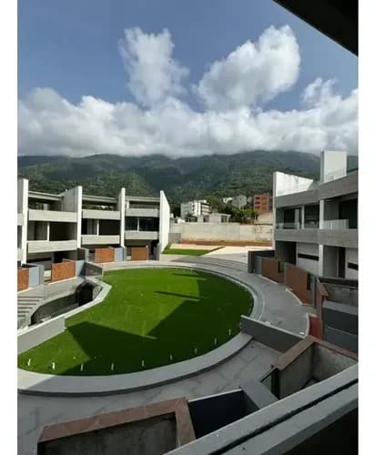 Casa En Venta 720 M2 - Urb. Sebucan