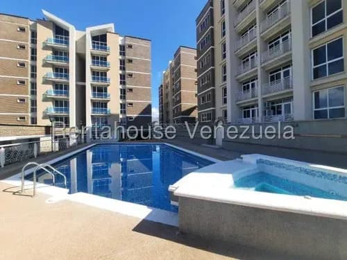 Rosa Espinoza Vende Apartamento Semi Equipado Ubicado En Valencia, Trigal Norte. 26-9653 Jun17
