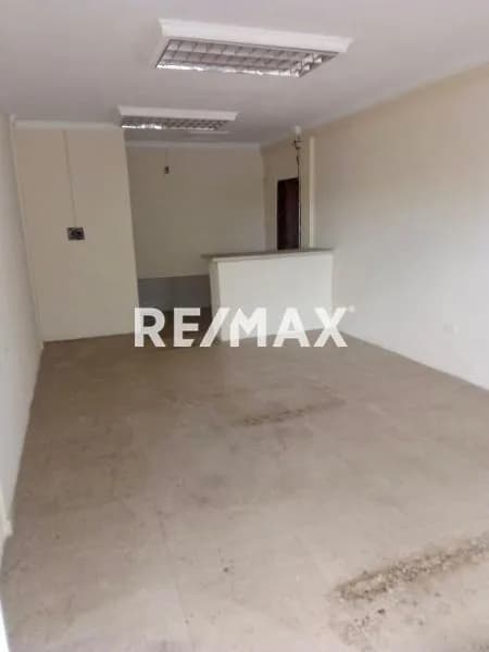 Local comercial en Sector Panamericano. En alquiler
