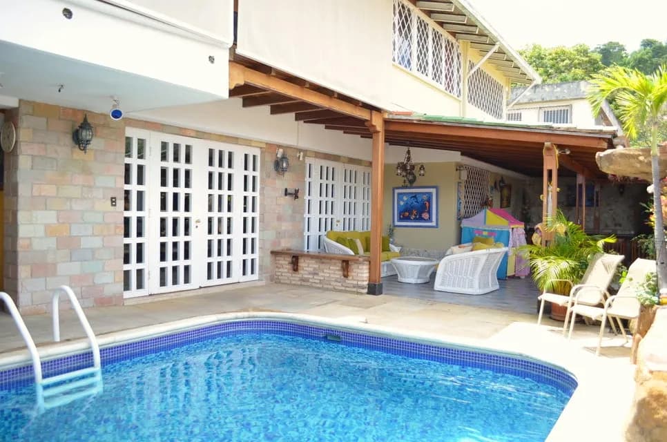Casa (Multipes Niveles) en Venta en Alto Prado, Distrito Metropolitano