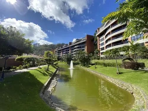 Apartamento En Alquiler La Lagunita Country Club 25-18604 Ac
