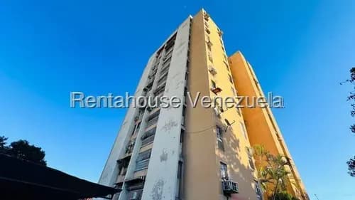 Bello Penthouse En Alquiler, Pozo De Agua, Urb. El Níspero, Turmero, Estado Aragua, 26-19669 Gf.